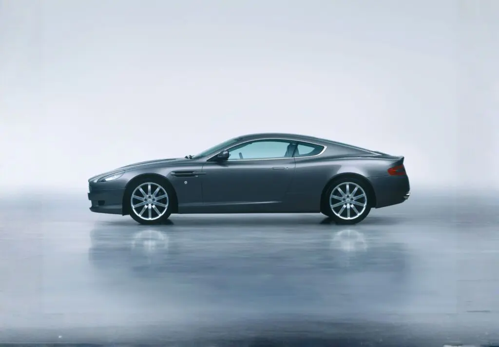 Aston Martin DB9