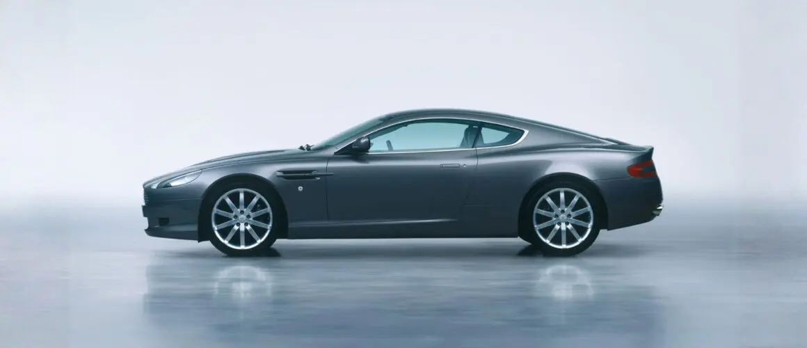 Aston Martin DB9