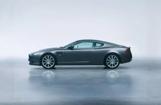 Aston Martin DB9