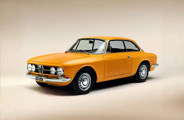 Alfa Romeo Giulia 105-series