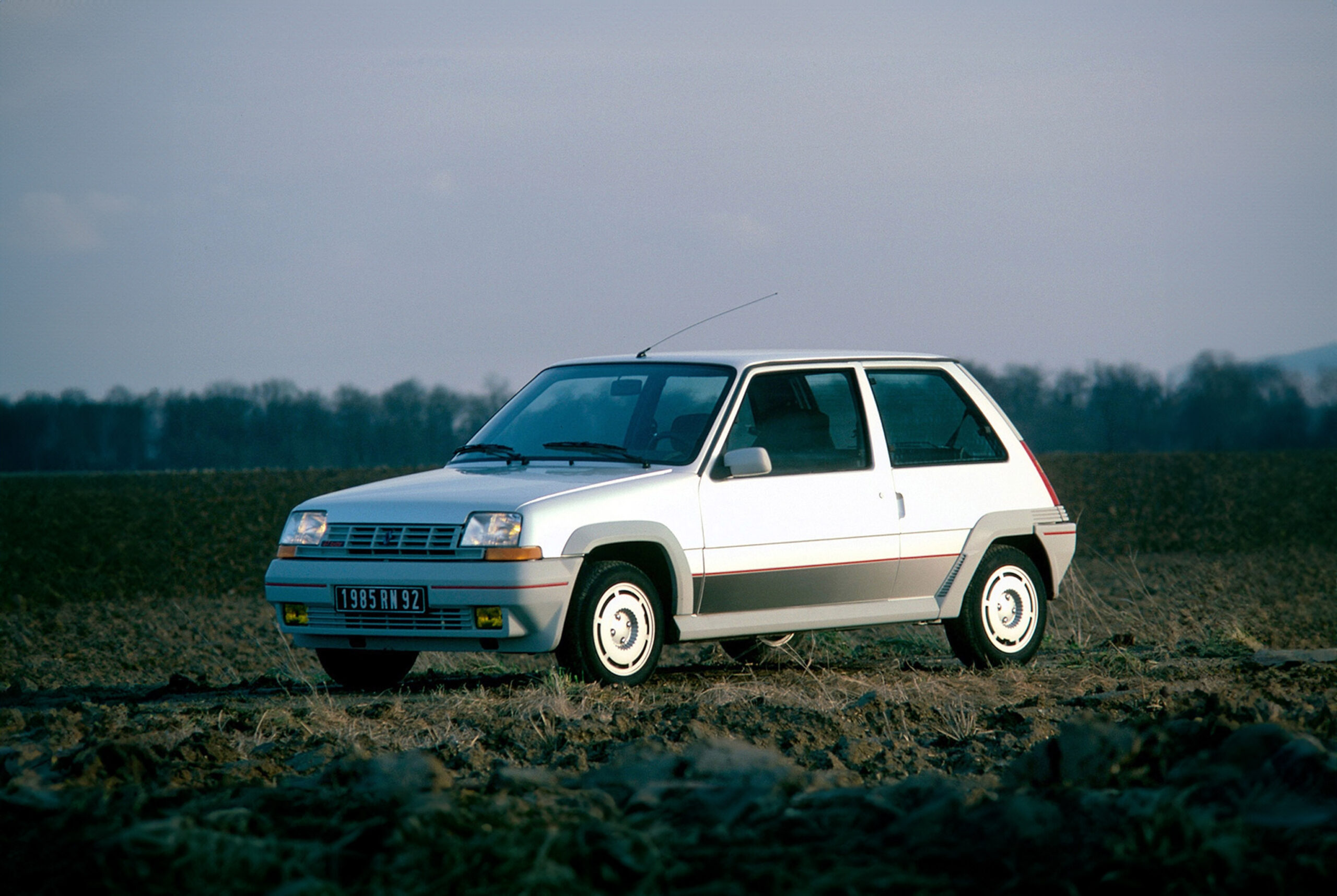 renault-5-gt-turbo-buying-guide-history-and-review-octane-magazine