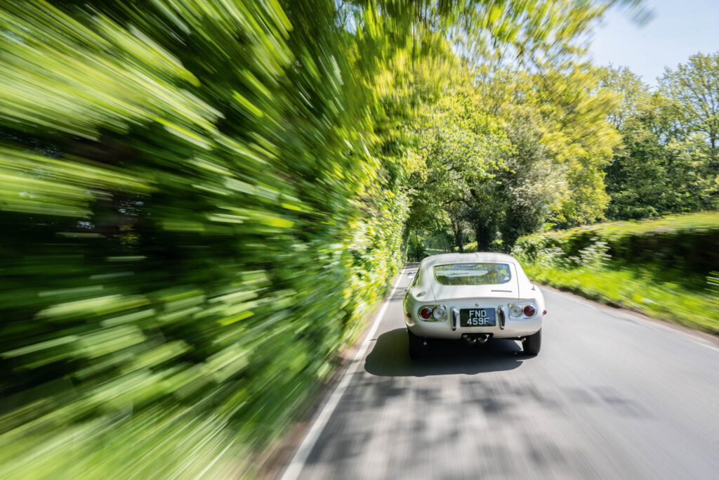 Toyota 2000GT