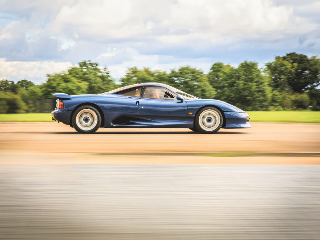 Jaguar XJR-15