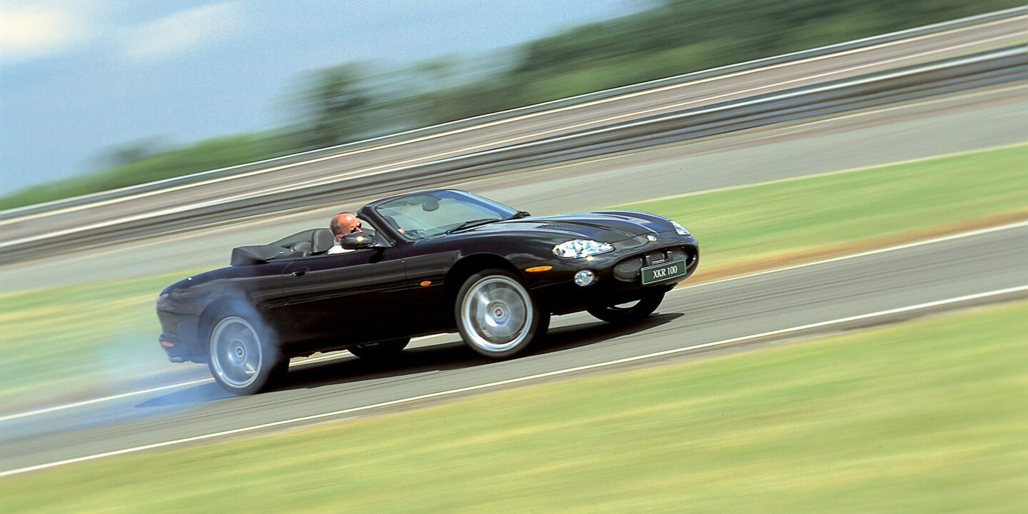 Jaguar XKR