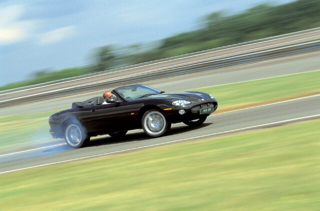 Jaguar XKR