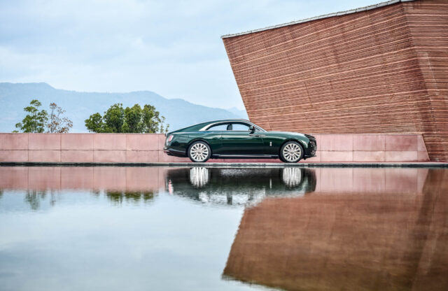 2024 Rolls-Royce Spectre