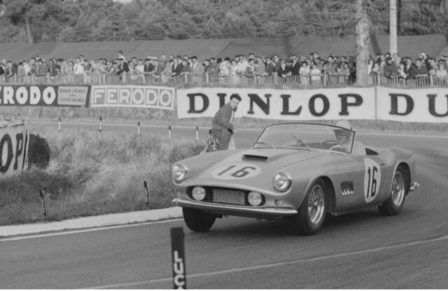 1959 Ferrari 250 GT LWB Scaglietti California Spider Competizione