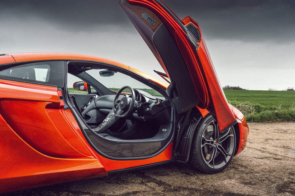 McLaren 12C