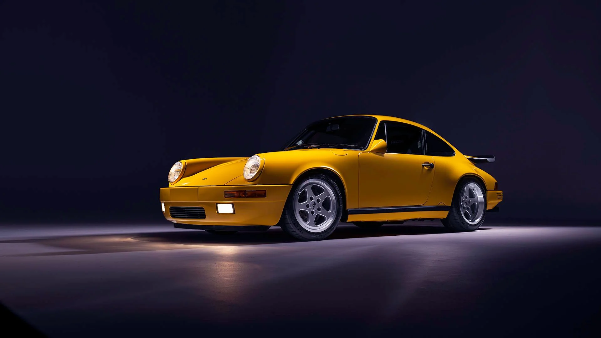 PORSCHE　ライティグビューロー 1989 RUF CTR Yellowbird | The Porsche Air|Water Auction 2025