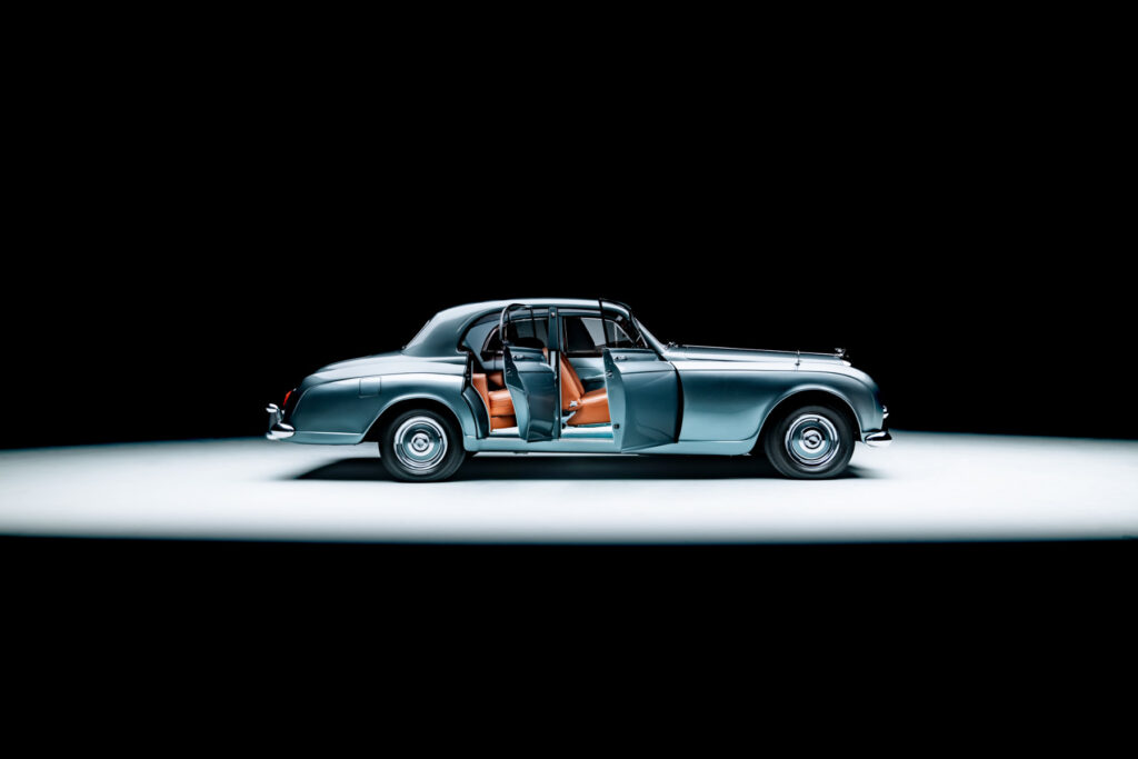Lunaz celebrates 70 years of the Bentley Continental S1 with the world’s first electrified James Young-bodied example.