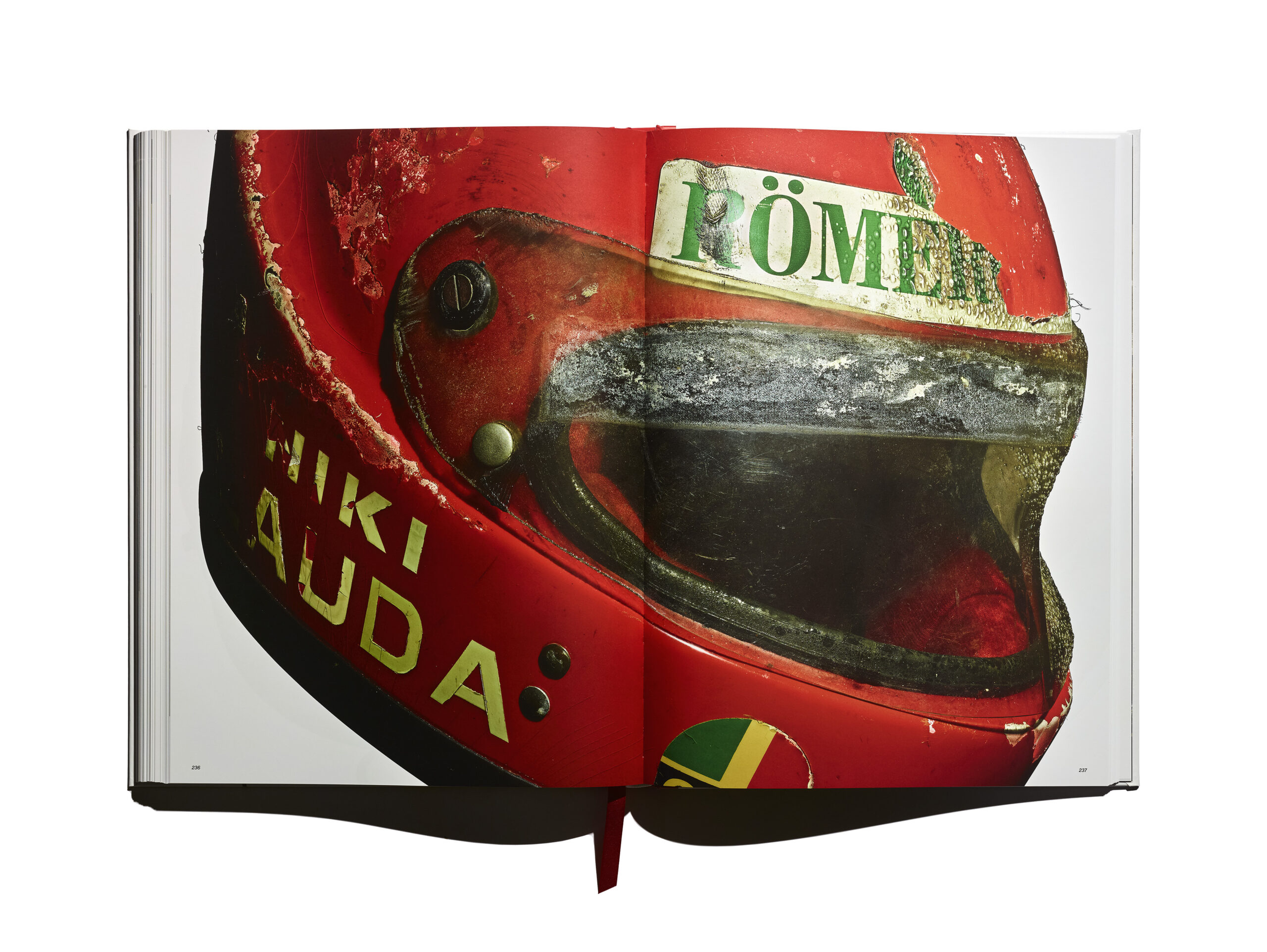 The Art of Racing: Helmets - Image 10