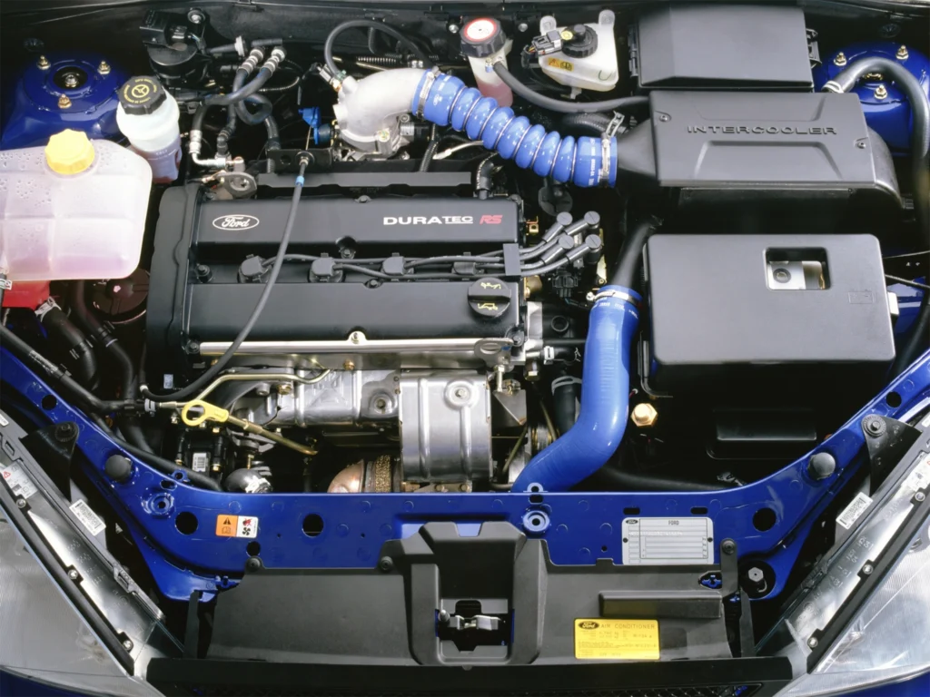 Ford Focus RS Mk1 engine